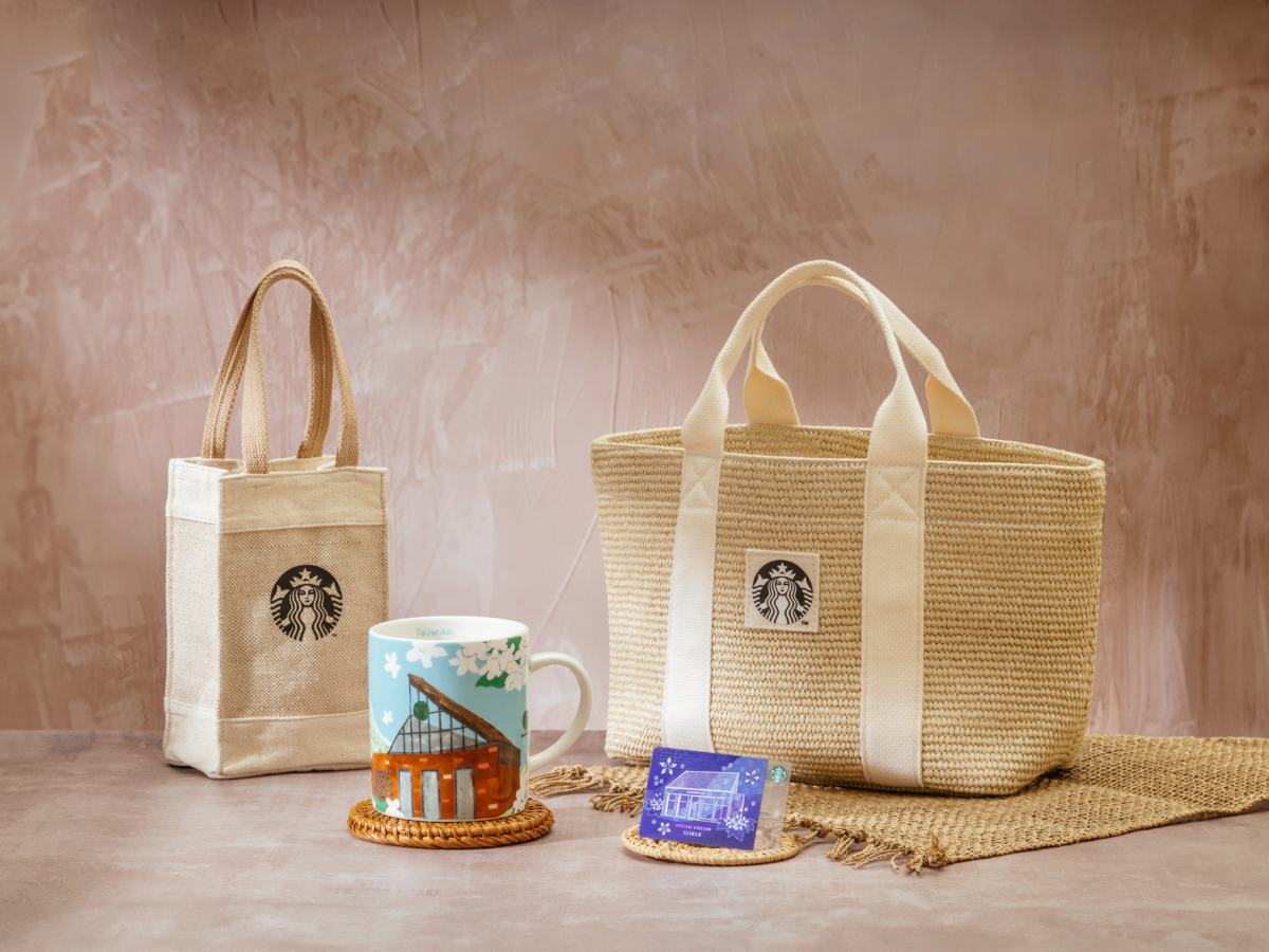 湖口竹笪門市首賣商品，以新竹特殊奇景曬米粉(竹笪)為發想的「女神仿草編織提袋」。