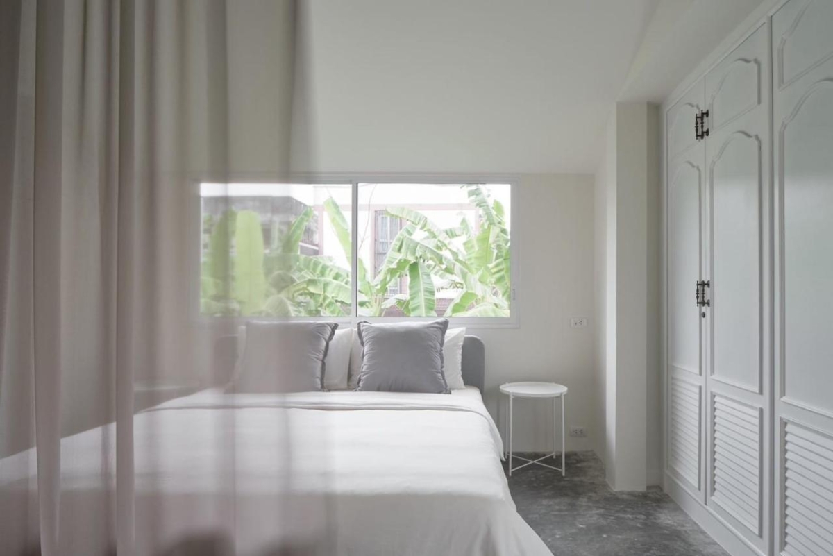 臥室紗幔細緻唯美。