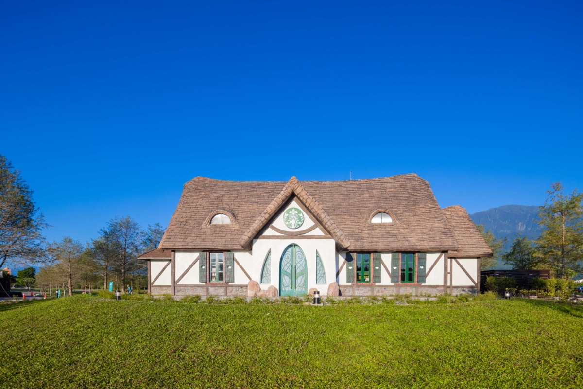 星巴克花蓮理想門市外觀