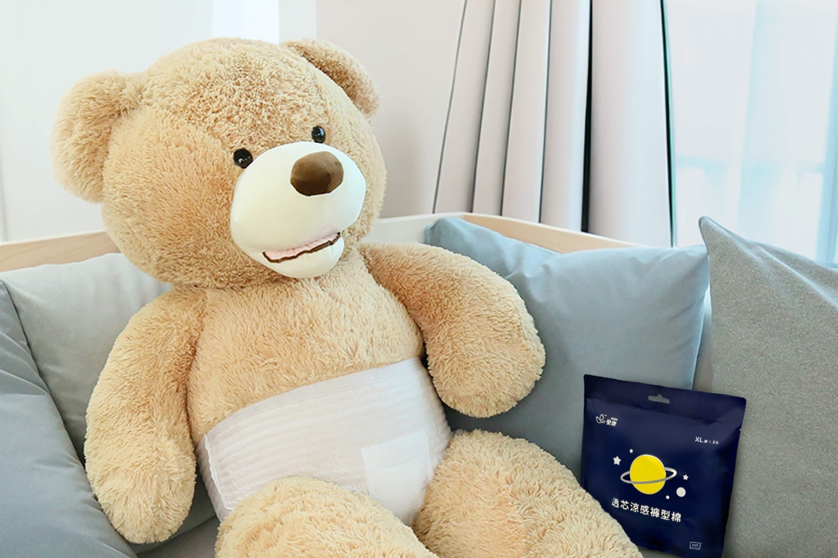 涼感衛生棉領導品牌愛康推出透芯涼感褲型棉「XL」全新尺寸，適合臀圍90-115公分。