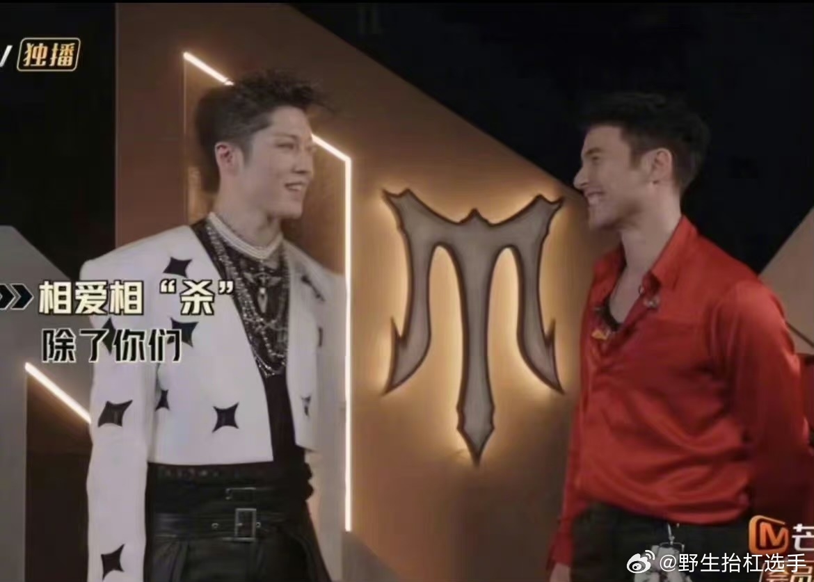 鳳小岳見到偶像雅瞬間變成小粉絲。