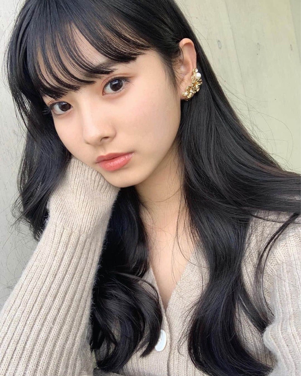 韓國新女團MEOVV第四位成員ANNA出道前照片