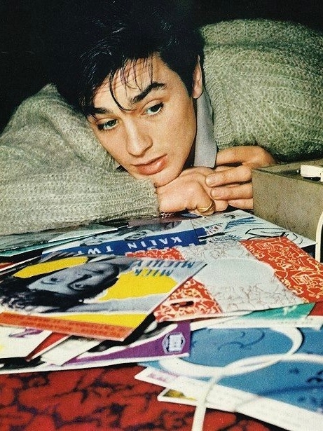 亞蘭德倫Alain Delon年輕照