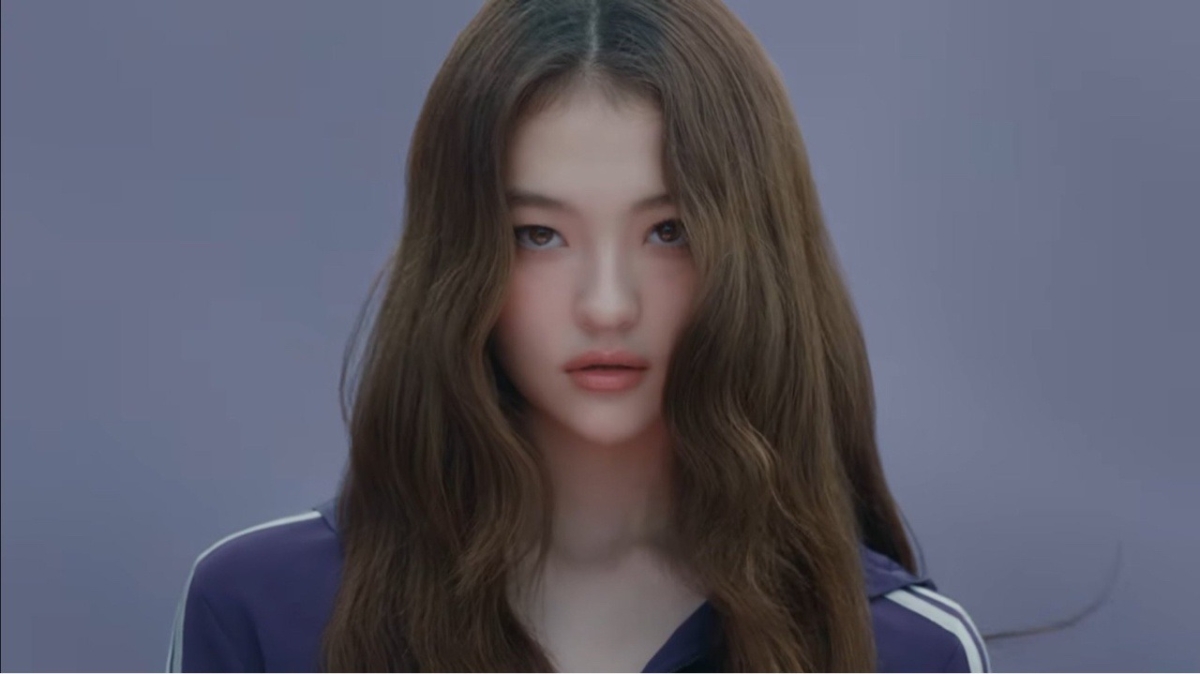 MEOVV第一位成員Ella Gross公開