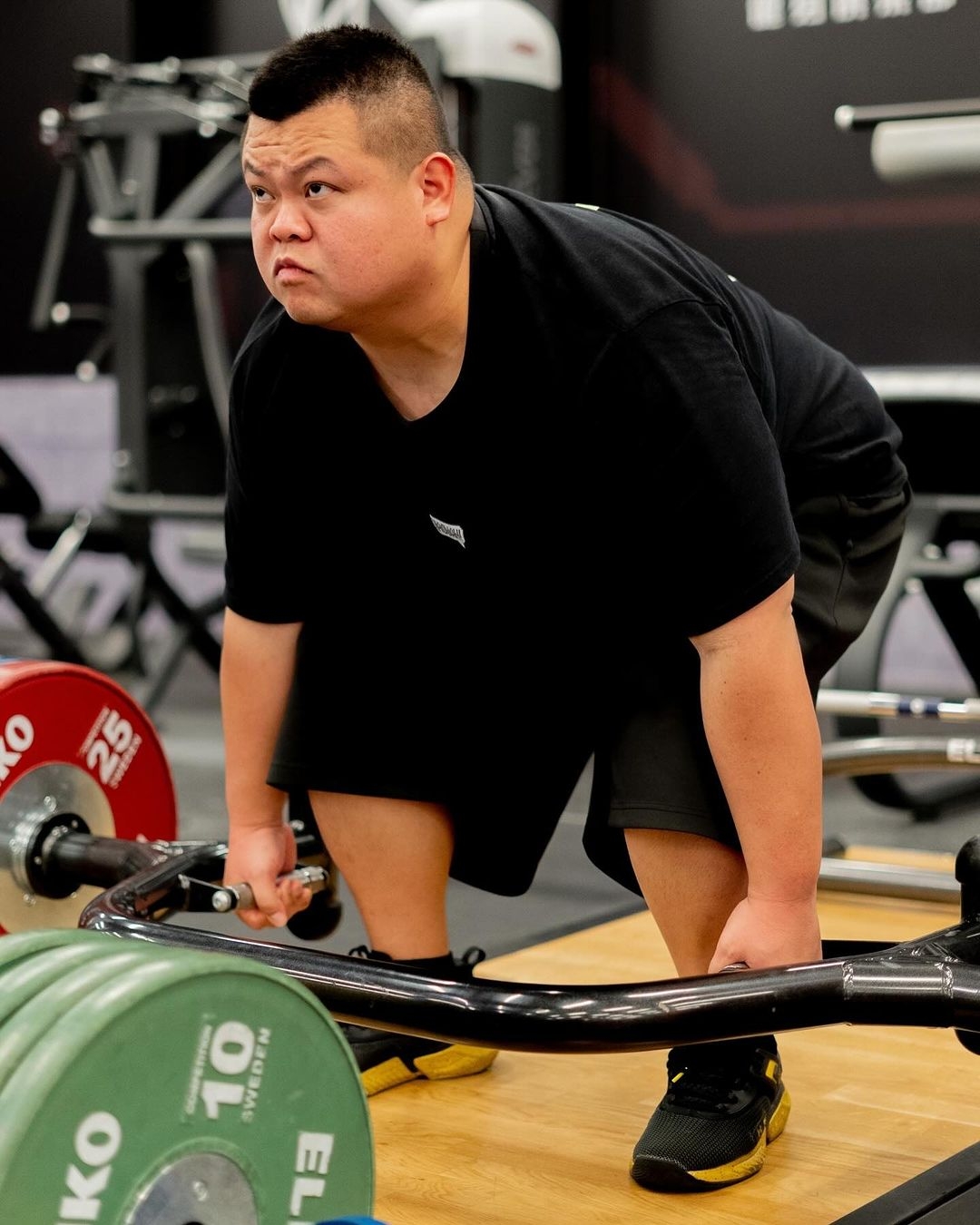 大蛇丸積極健身中