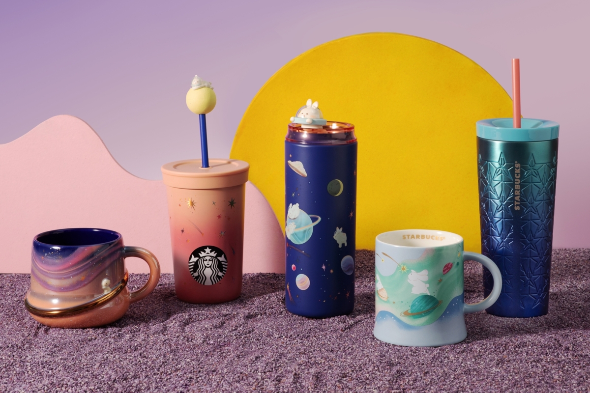 星巴克「玉兔的宇宙探險」推出後詢問度破表。