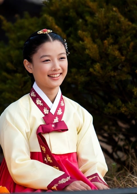 金裕貞《擁抱太陽的月亮》