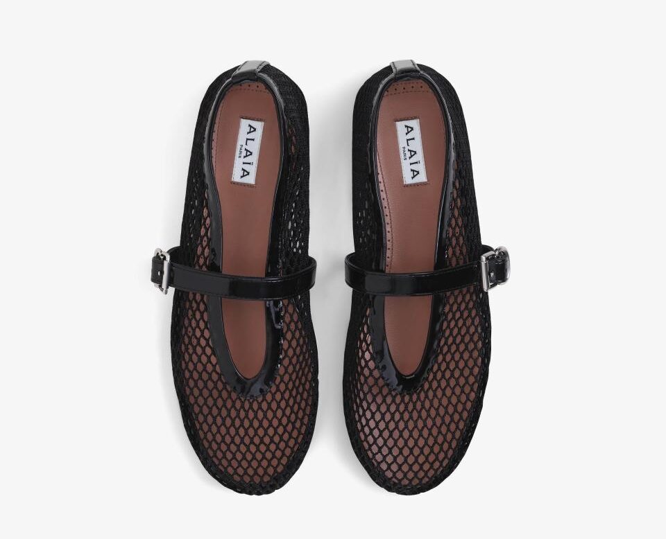 Alaïa 黑色漁網芭蕾平底鞋,NT$ 28,400
