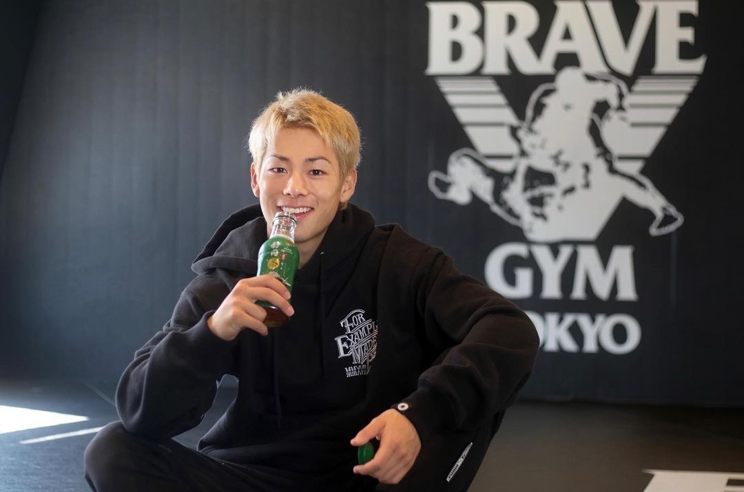 日本格鬥選手三浦孝太,以實力和俊朗臉蛋爆紅