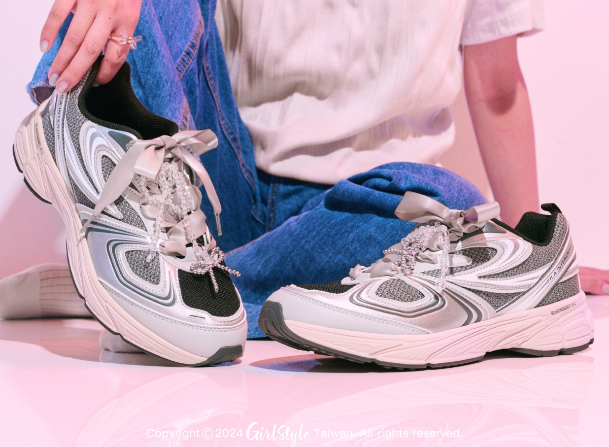 《墨綠X炫銀 打造低調卻不失亮點個性風格》