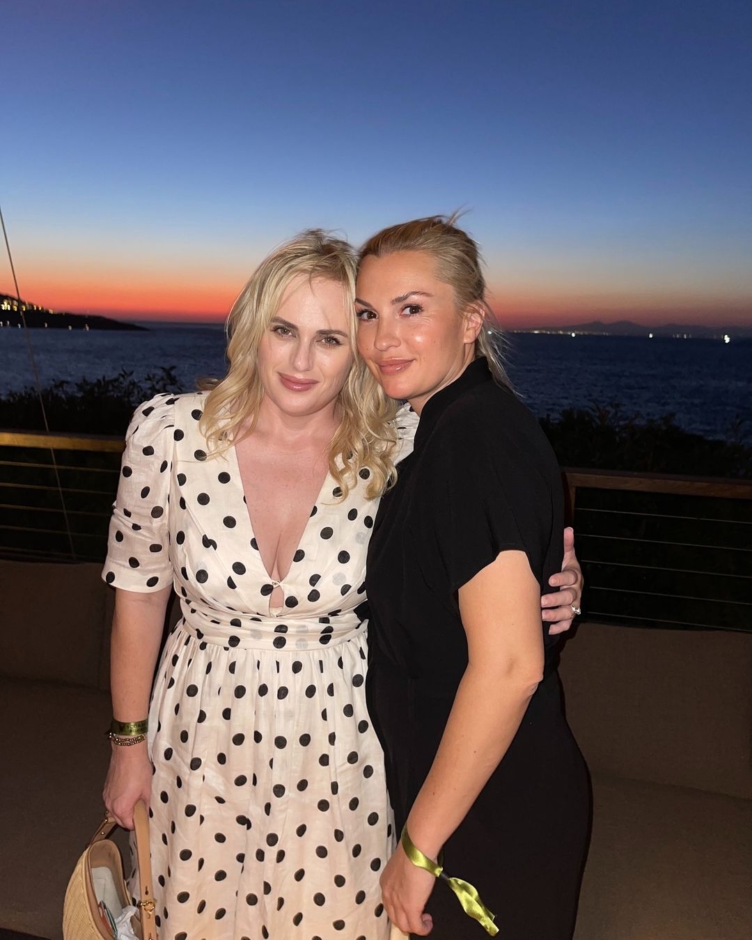 44歲瑞貝爾威爾森與女友感情穩定