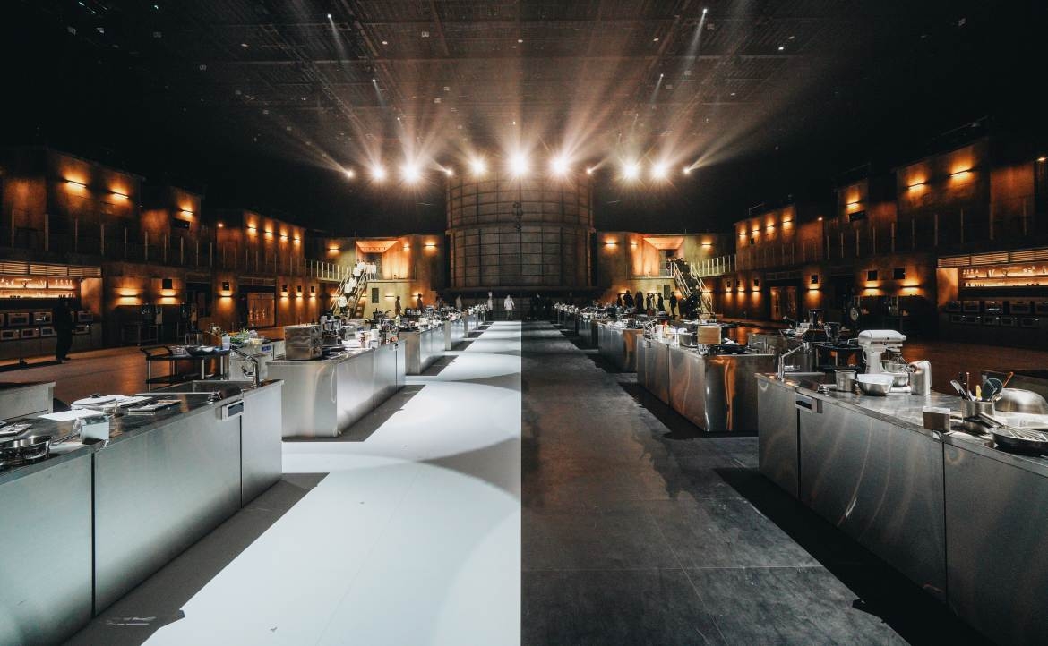 《黑白大廚》名場面的背後下了許多苦工。