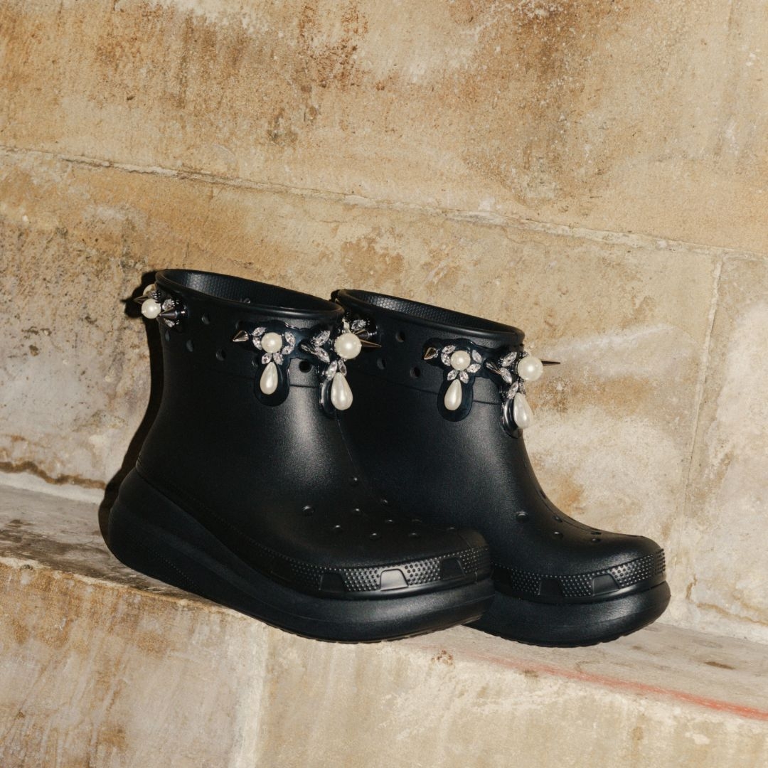 Simone Rocha x Crocs鉚釘造型娃娃短靴，NT$7,680