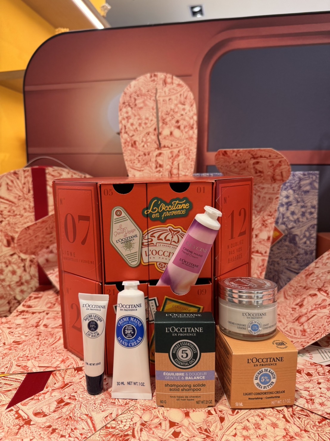 L’OCCITANE 奇幻探索之旅奢華倒數月曆NT$6,450(限量)