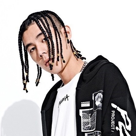 詹懷雲嘻哈髮型