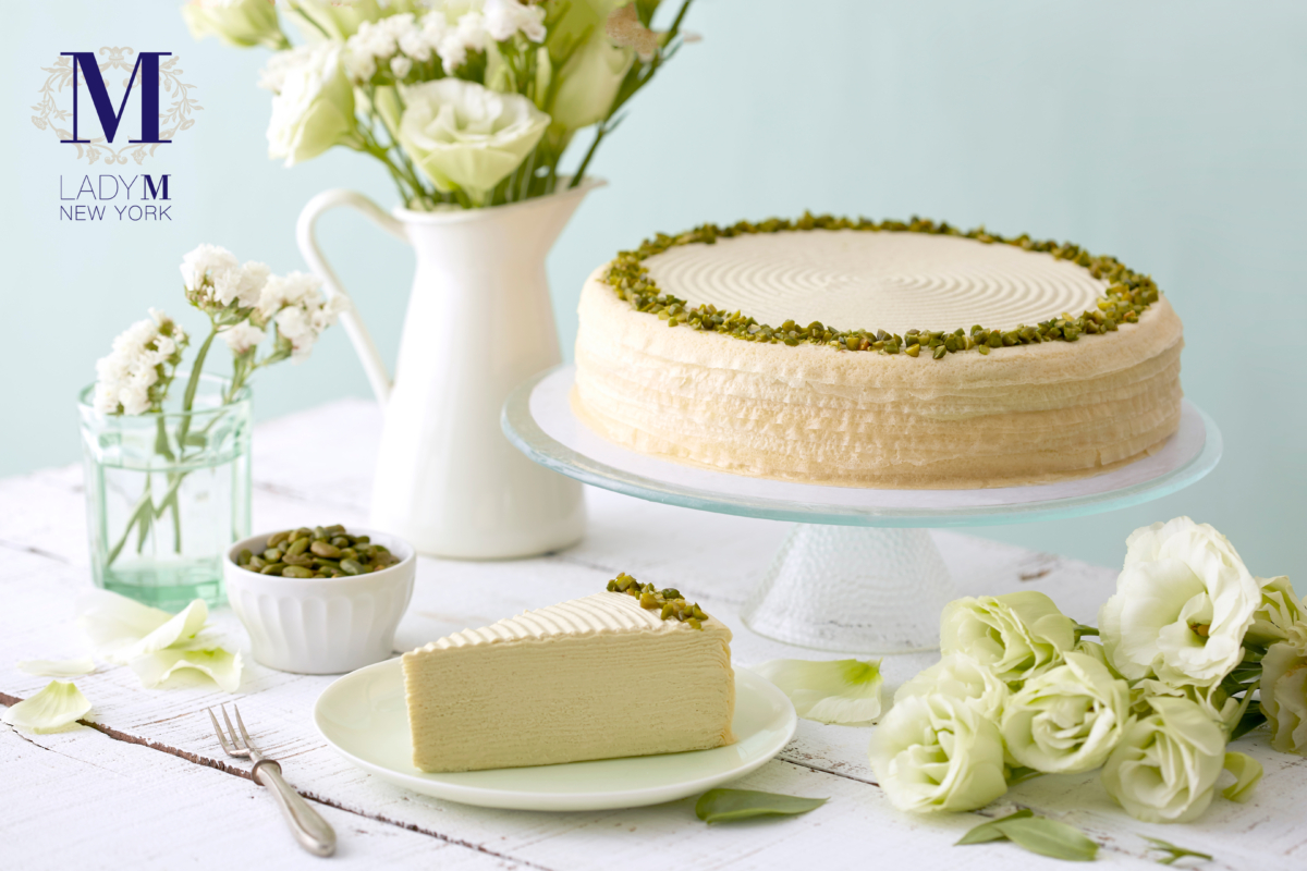 LADY M睽違4年限時回歸的開心果千層蛋糕單片290元