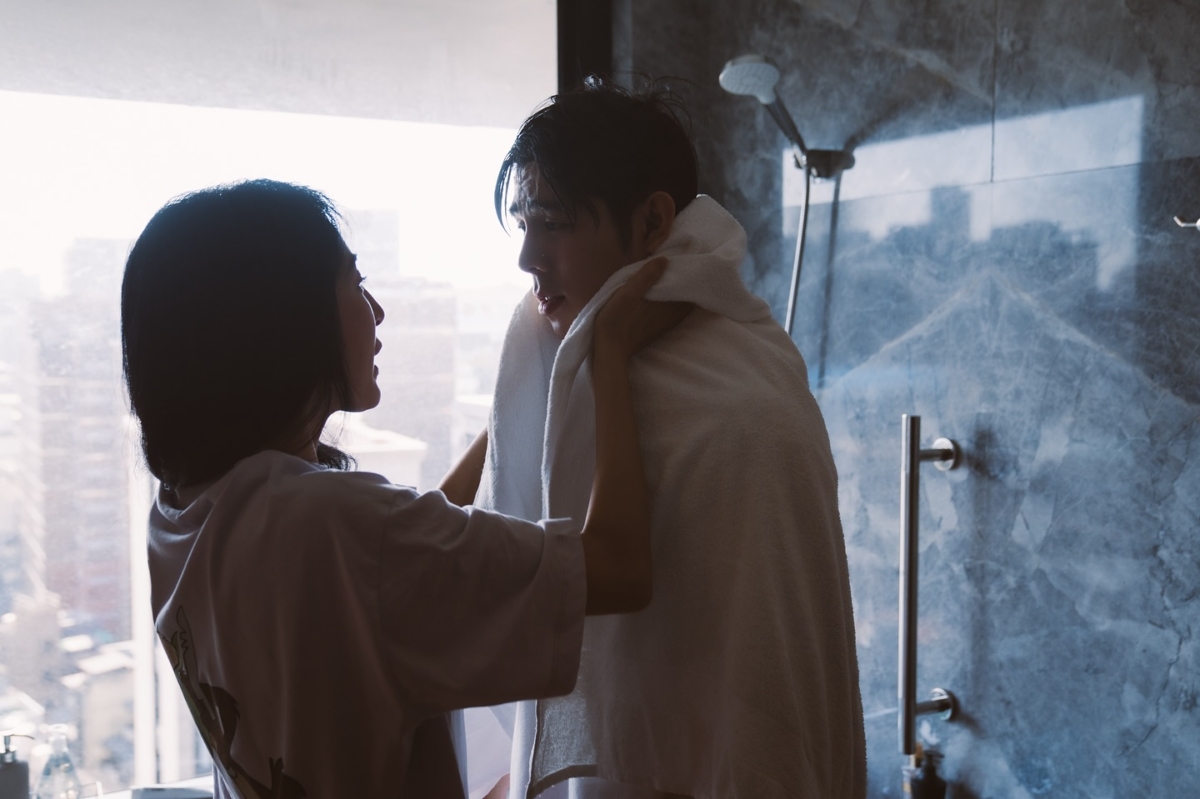 詹懷雲《影后》與楊謹華的戀愛對手戲