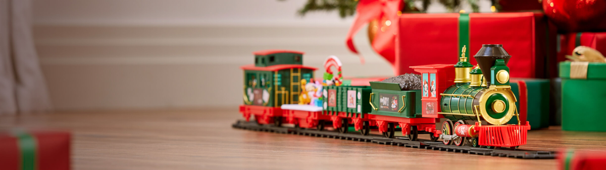 跟著米奇與好朋友「Making Christmas Magical」火車套組，駛向今年的圓滿尾聲