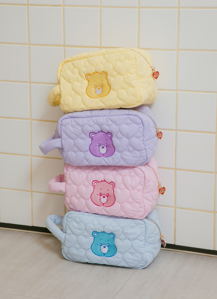 Grace Gift X Care Bears聯名愛心旅行萬用包,NT$980