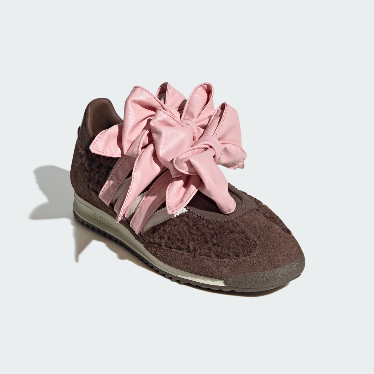 adidas Originals x Reverie by Caroline Hú SL72 OG,NT$5,690