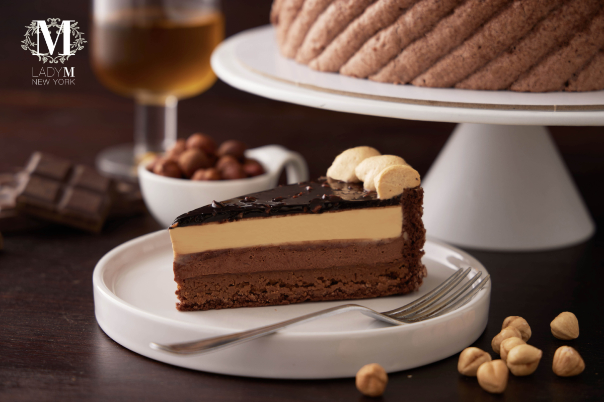 LADY M榛果巧克力慕斯蛋糕，單片280 元