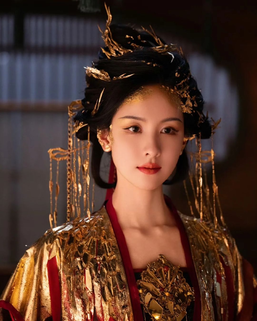 陳都靈在《永夜星河》飾演「鏡妖」。