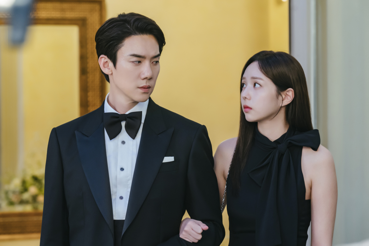 Netflix《現在撥打的電話》柳演錫、蔡秀彬飾演契約婚姻夫妻