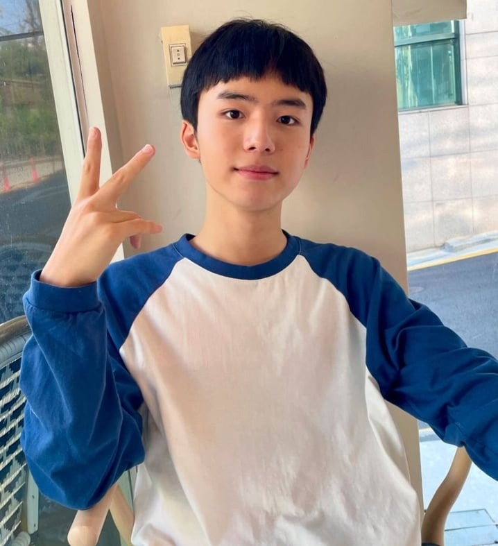 文佑鎮成為學霸