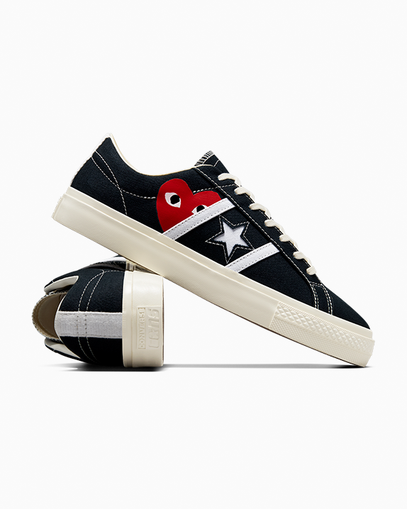 Converse x PLAY Comme des Garçons One Star Academy Pro，NT$4,680