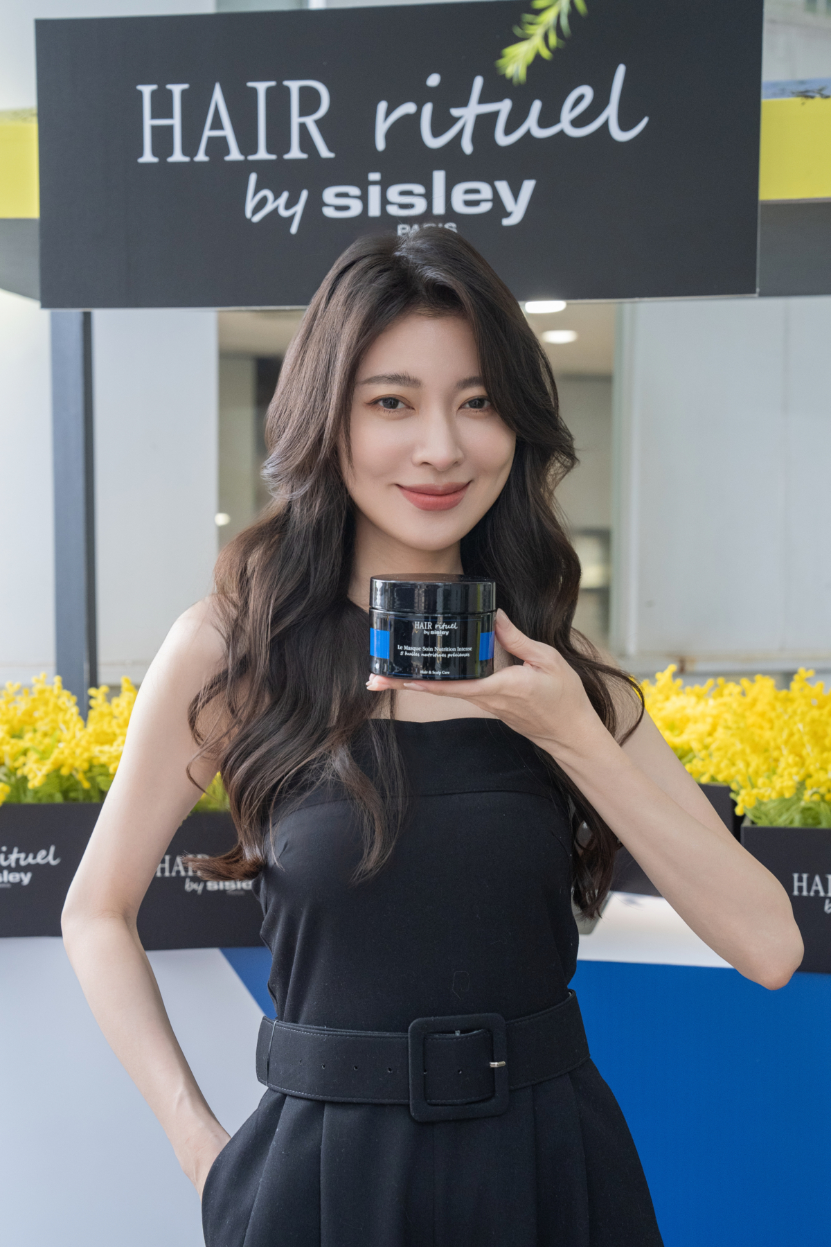 HAIR RITUEL by Sisley 賦活重升超導修護髮膜190ml NT$3,900