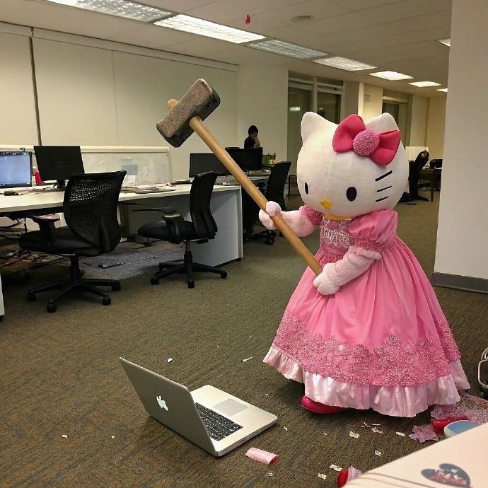 網友用AI生成「Hello Kitty搗亂辦公室」