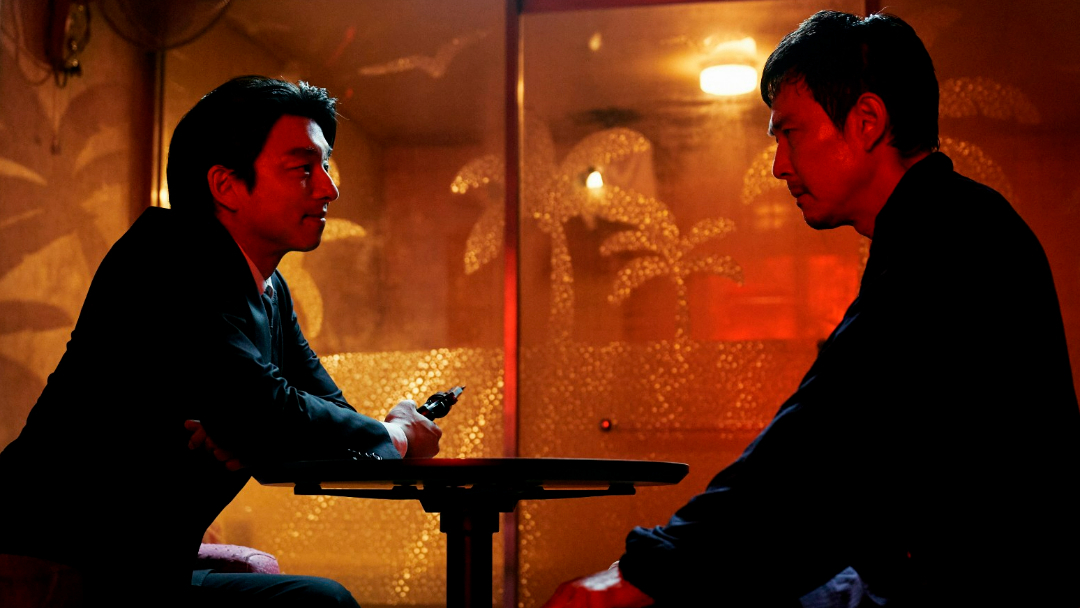 孔劉、李政宰在《魷魚遊戲2》首集玩俄羅斯輪盤。
