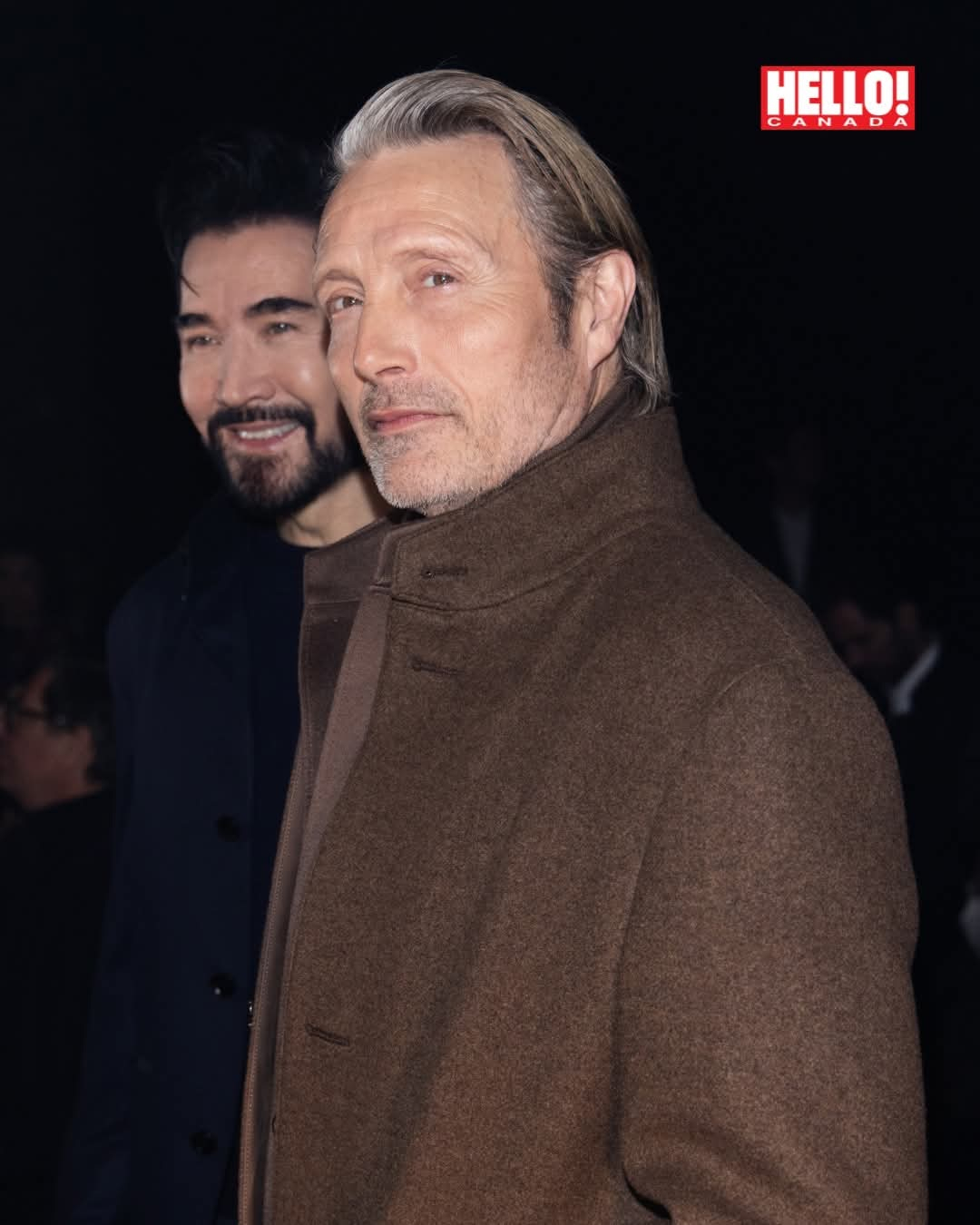 「麥叔」邁茲米克森、「混血男神」費翔並肩坐在時裝周前排。