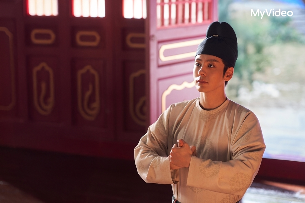 《國色芳華》魏哲鳴飾演楊紫丈夫劉暢。