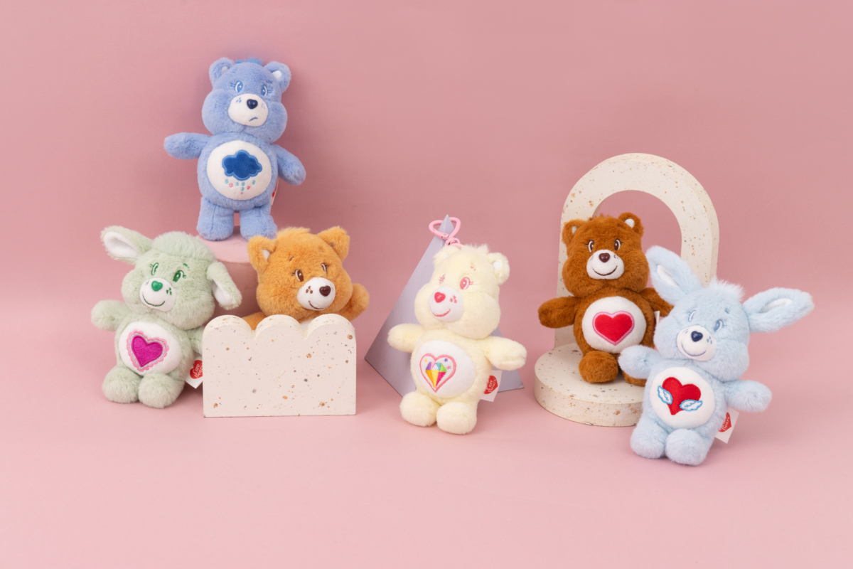Care Bears & Cousins 毛絨玩偶吊飾鑰匙圈盲盒,NT$450