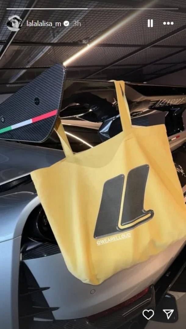 Lisa另一台愛車-法拉利Ferrari 812 GTS價值超過2千萬。