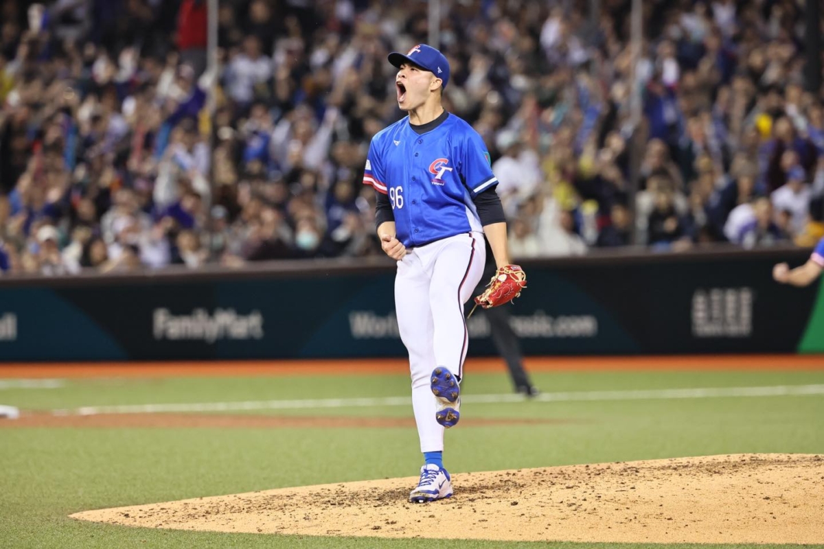 孫易磊兩次飆速都在國家隊