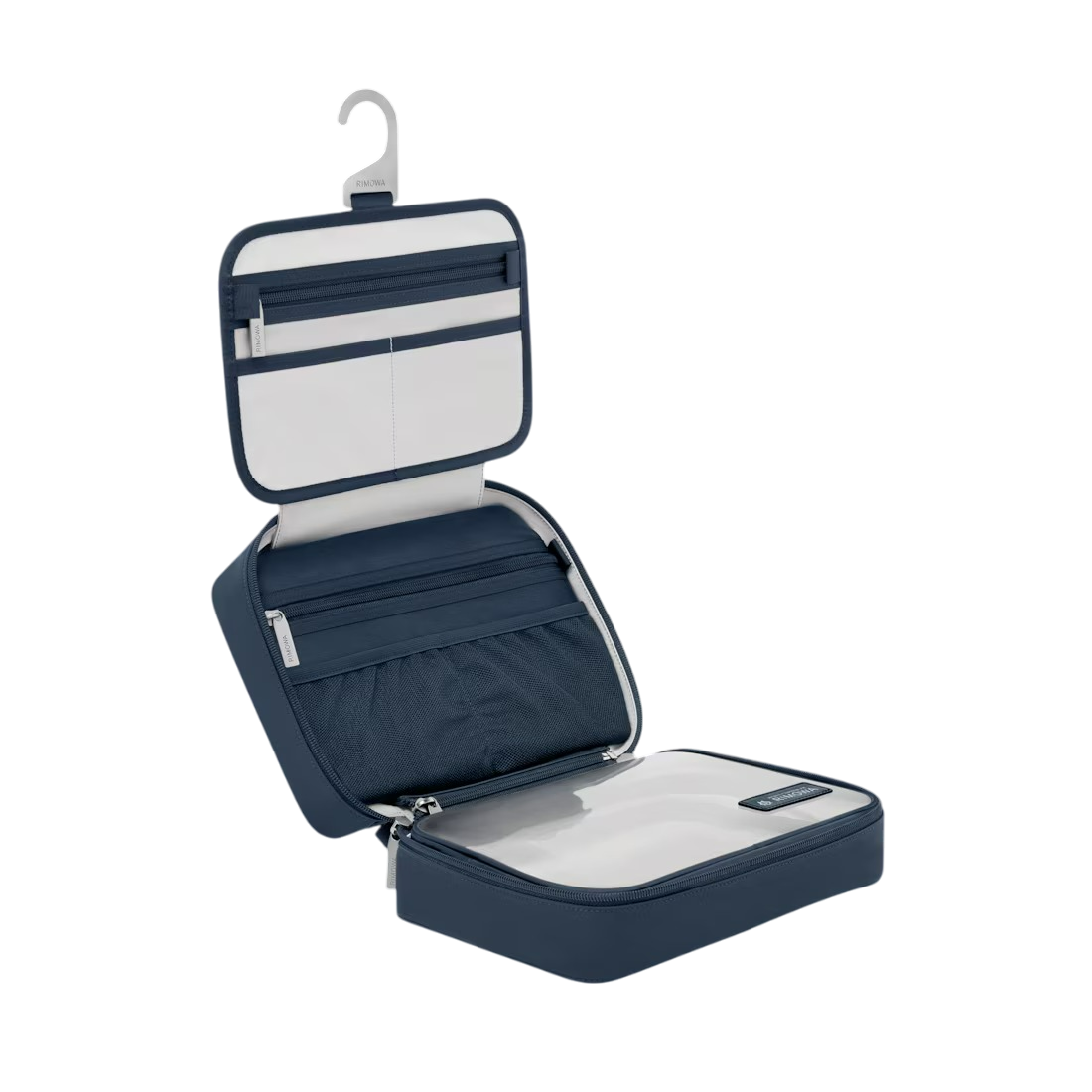 Travel Accessories三折盥洗包,NT$8,500