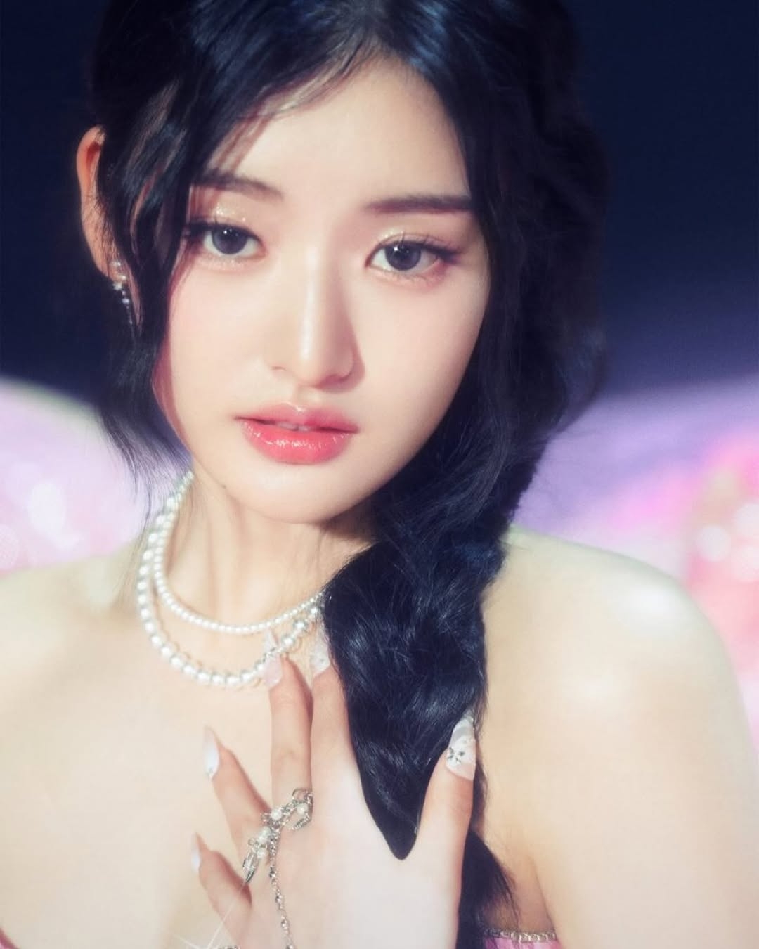 FIFTY FIFTY Athena青春美麗。