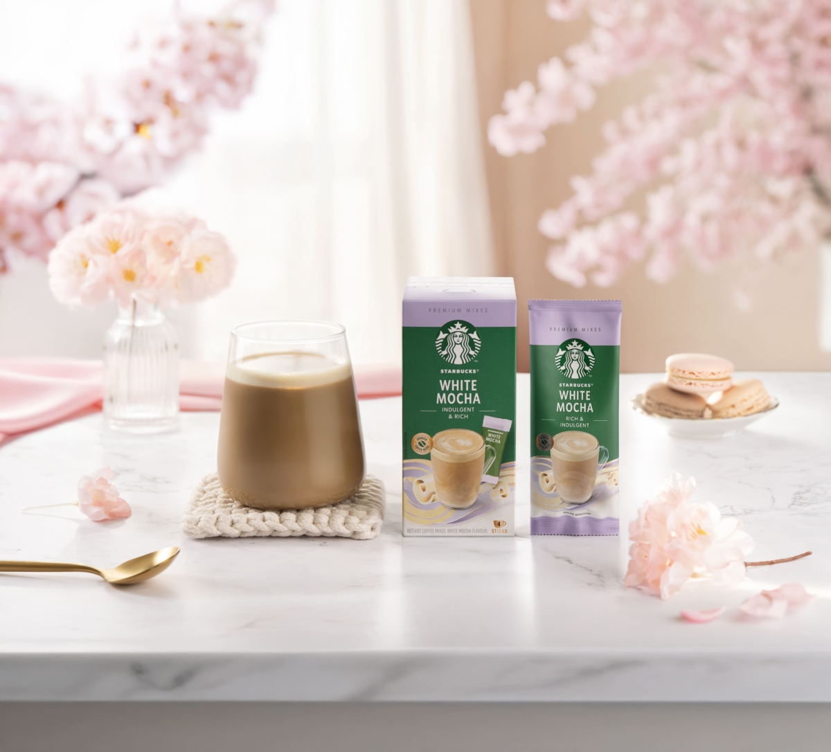 白色情人節的浪漫選擇「星巴克®白雪摩卡」再掀熱潮！