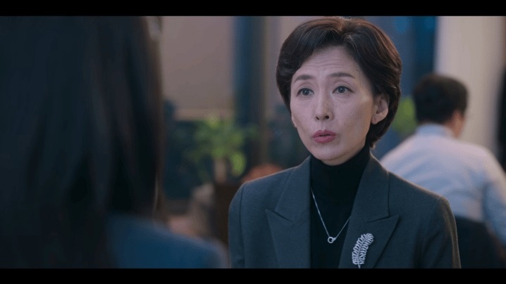 姜明珠飾演英凡媽媽