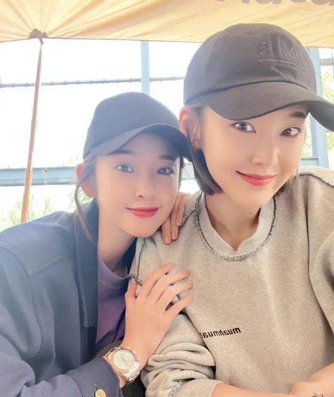 張家寧與唐藝昕因《喬家的兒女》合作搭起友誼橋樑。