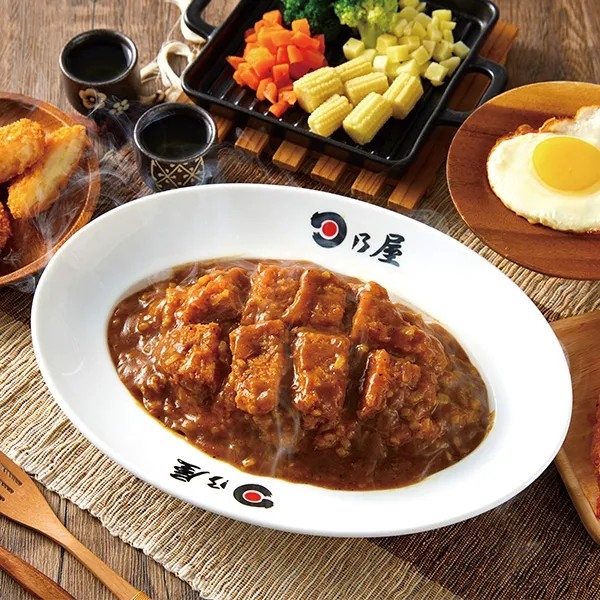 日本咖哩連鎖品牌「日乃屋」322正式登陸南台灣高雄。