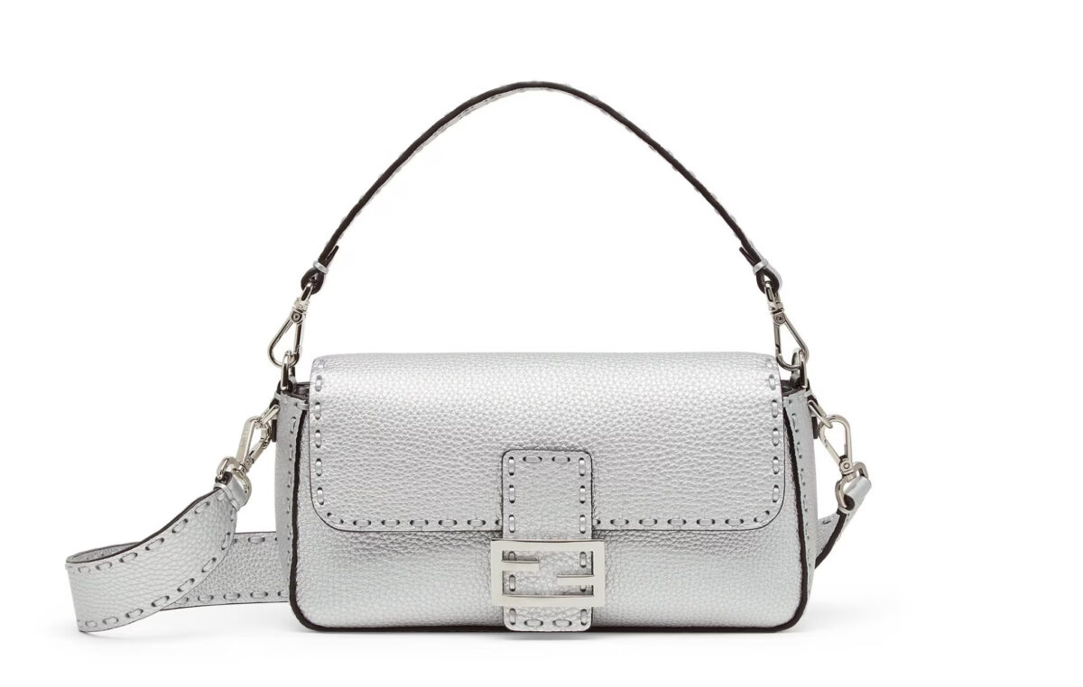 Fendi Baguette 中號法棍包,NT$126,000
