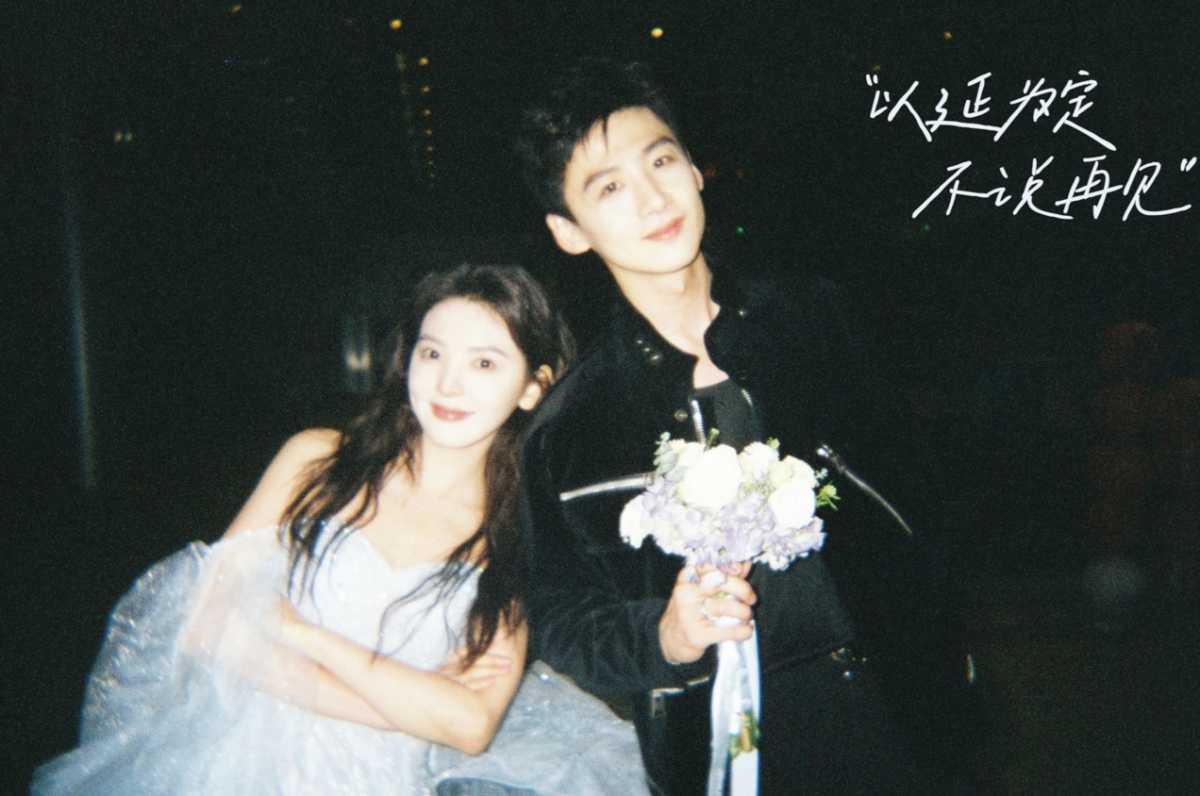 「桑延」與「溫以凡」雖然沒有舉辦婚禮,但甜蜜婚紗照卻彌補了大批劇迷們的意難平。