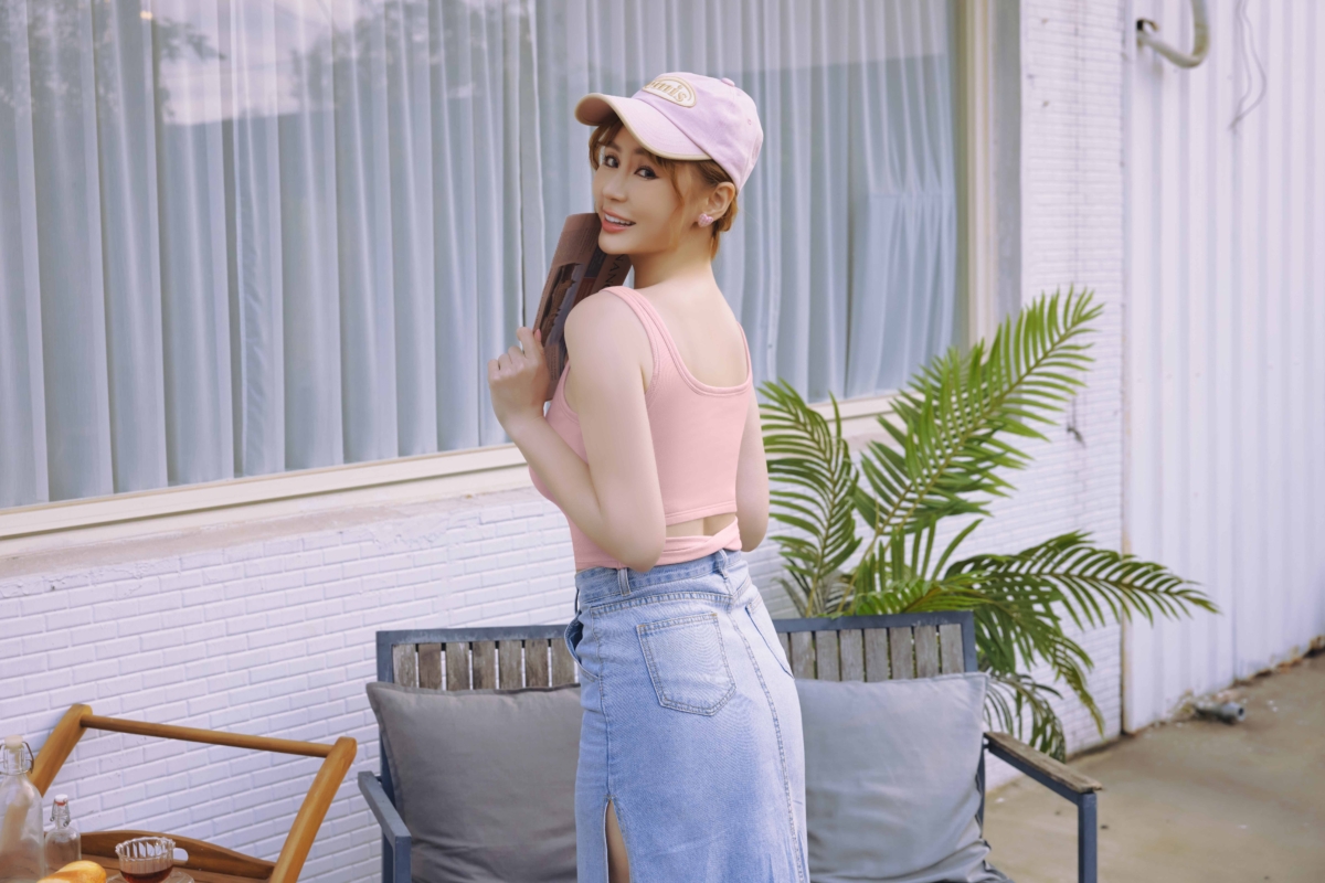 Banana Pie 方領小蠻腰BRA TOP，NT$1,180