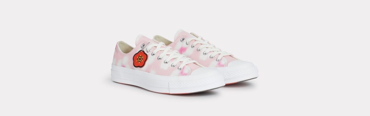 Converse x KENZO 聯名系列 櫻花粉花影迷彩低筒帆布鞋,NT$ 4,800