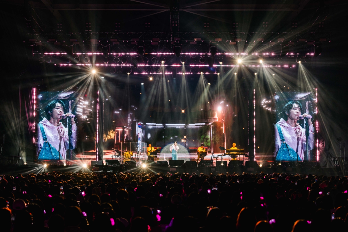 東海個人fancon帶來許多經典歌曲