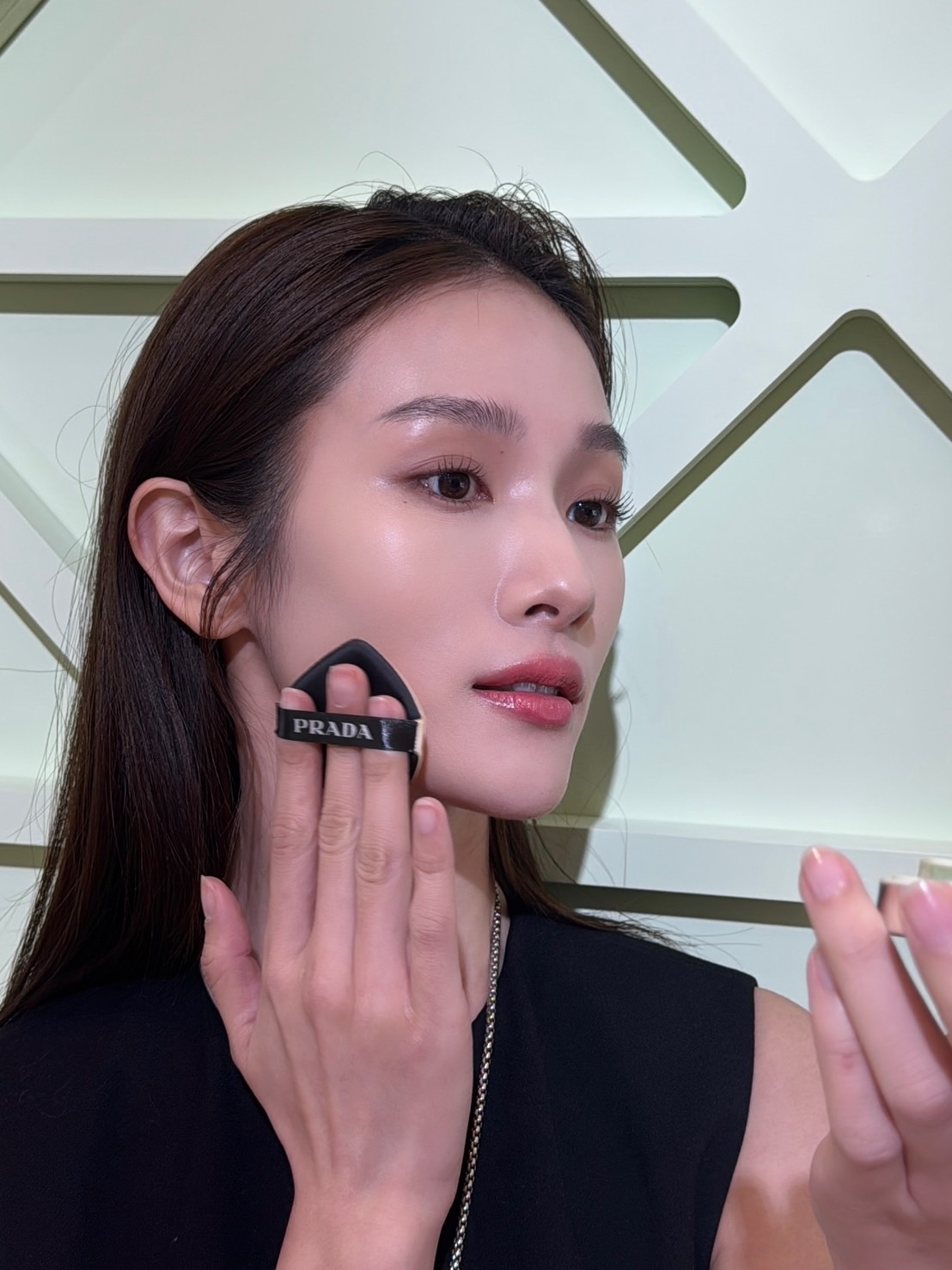 PRADA Beauty 原生霧光尼龍氣墊