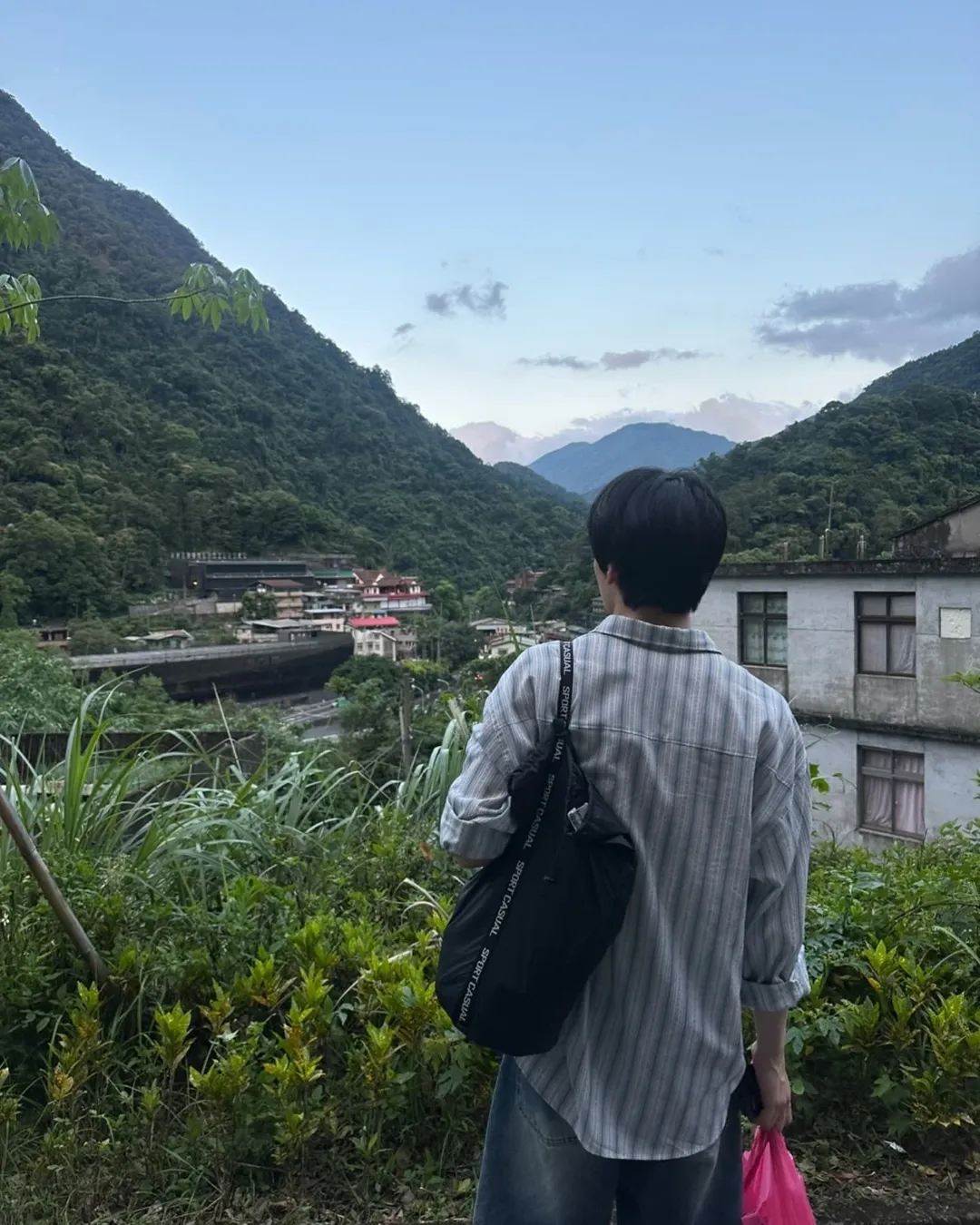 TXT崔秀彬搭公車前往烏來
